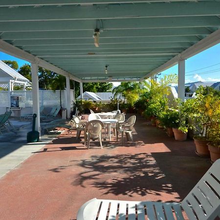 Casa Caribe @ Duval Square Key West Exterior foto